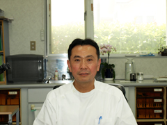 緑園皮膚科クリニック院長画像